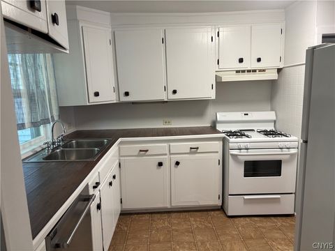 Tiny photo for 135 W Mohawk Street, Oswego, NY 13126 (MLS # S1686966)