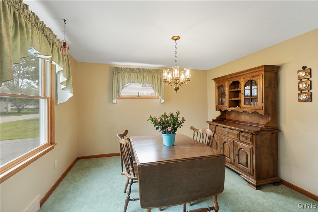 105 Lawdon Street, Clay, New York image 7