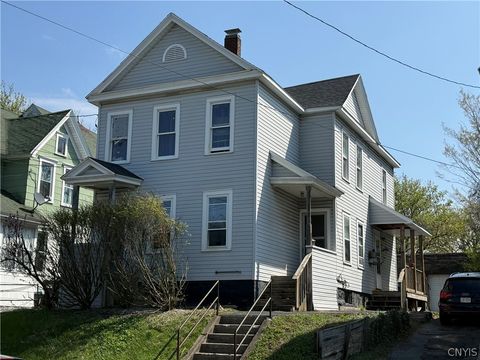 Homes For Sale - 920 Oak Street<br/> Syracuse, NY 13203
