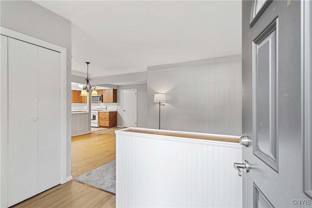 24 The Orchard Orch, Manlius, New York image 7