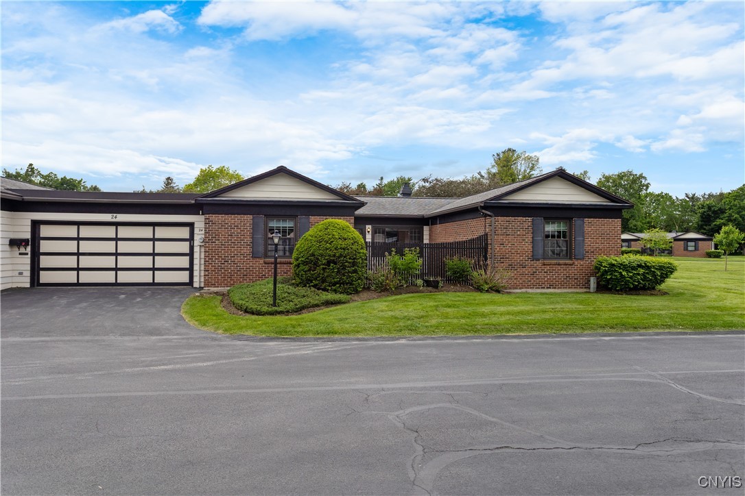 24 The Orchard Orch, Manlius, New York image 3