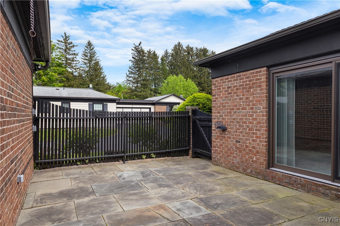24 The Orchard Orch, Manlius, New York image 6