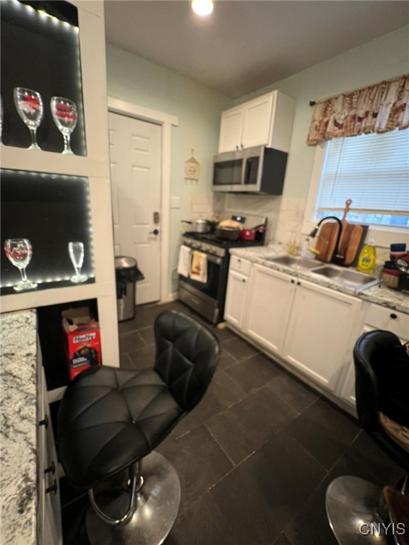 210 Hunt Avenue, Syracuse, New York image 32