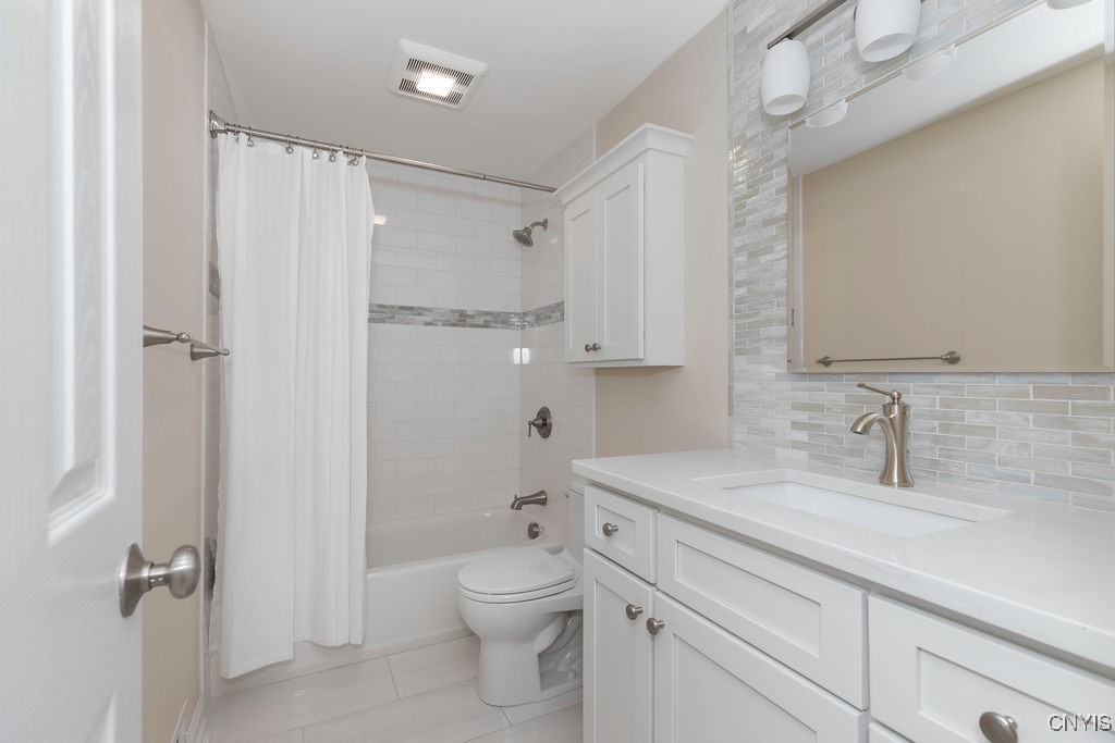 4222 Anguilla Drive, Clay, New York image 38