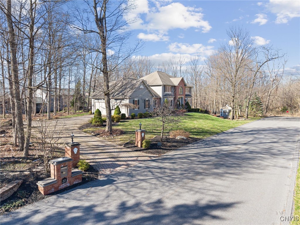 5175 Balmoral Drive, Manlius, New York image 4