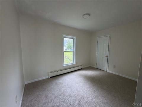 Tiny photo for 86 Clinton RD, New Hartford, NY 13417 (MLS # S1715026)