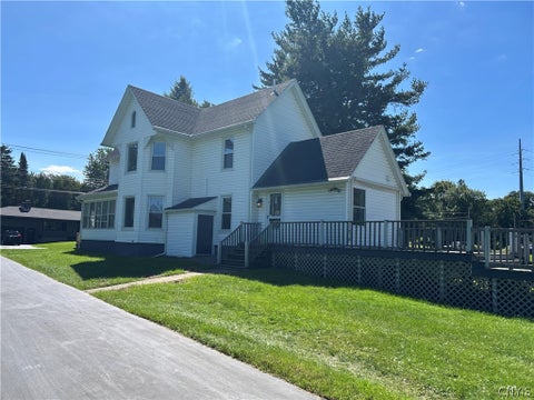 Tiny photo for 86 Clinton RD, New Hartford, NY 13417 (MLS # S1715026)