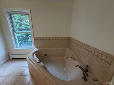Tiny photo for 86 Clinton RD, New Hartford, NY 13417 (MLS # S1715026)