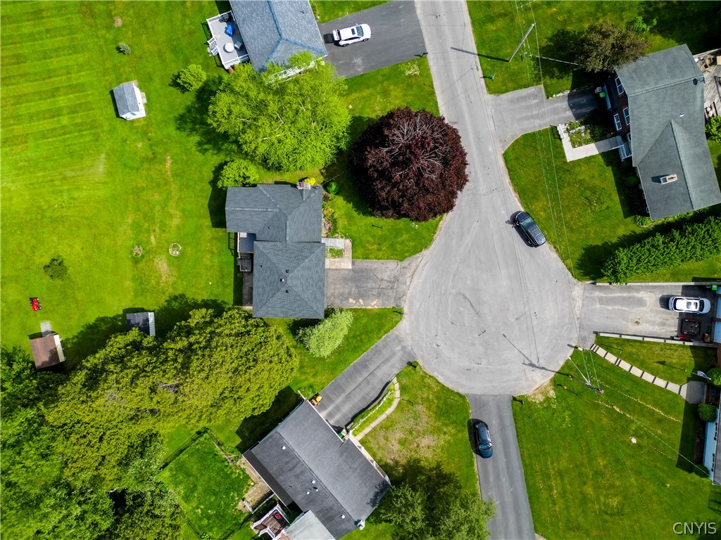 810 Hillview Drive