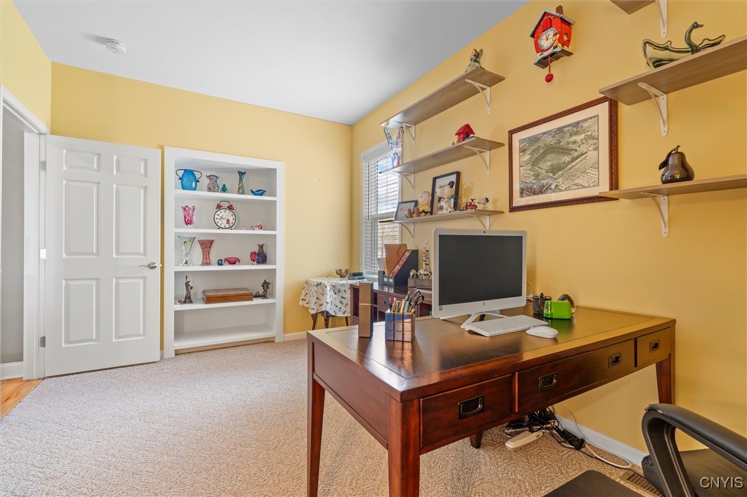 218 Linenhall Street, Camillus, New York image 21