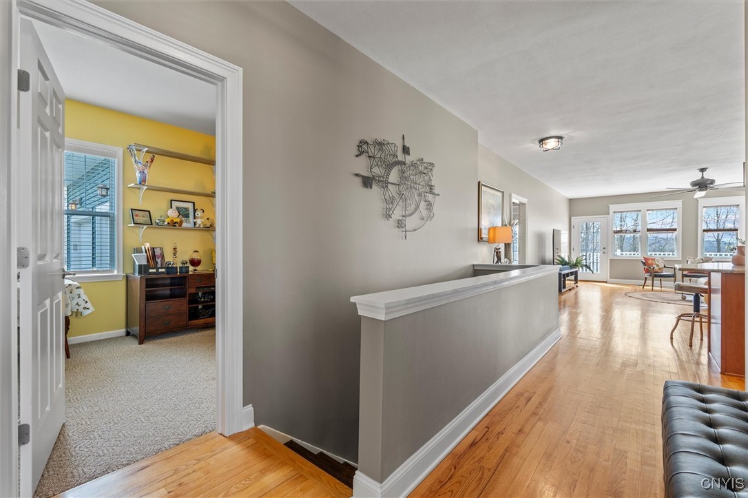 218 Linenhall Street, Camillus, New York image 20