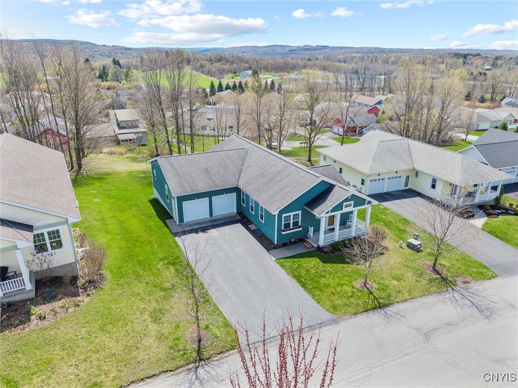 218 Linenhall Street, Camillus, New York image 45