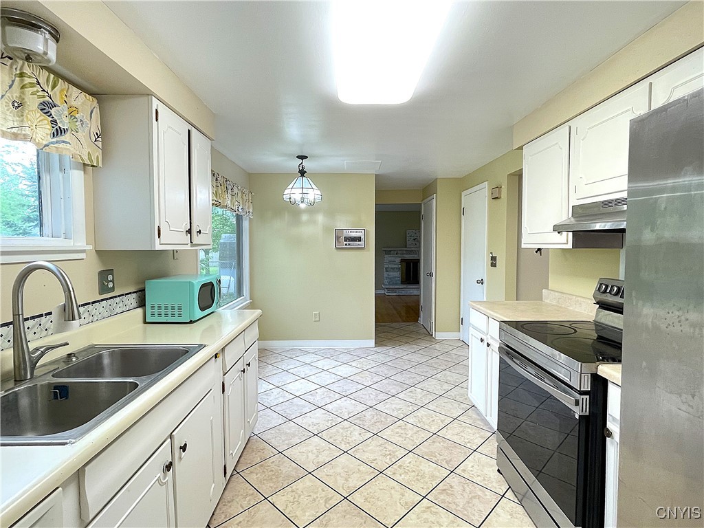 79 Bayberry Circle, Clay, New York image 8
