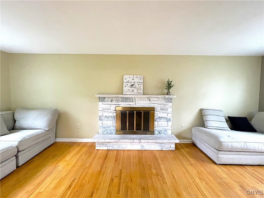 79 Bayberry Circle, Clay, New York image 4