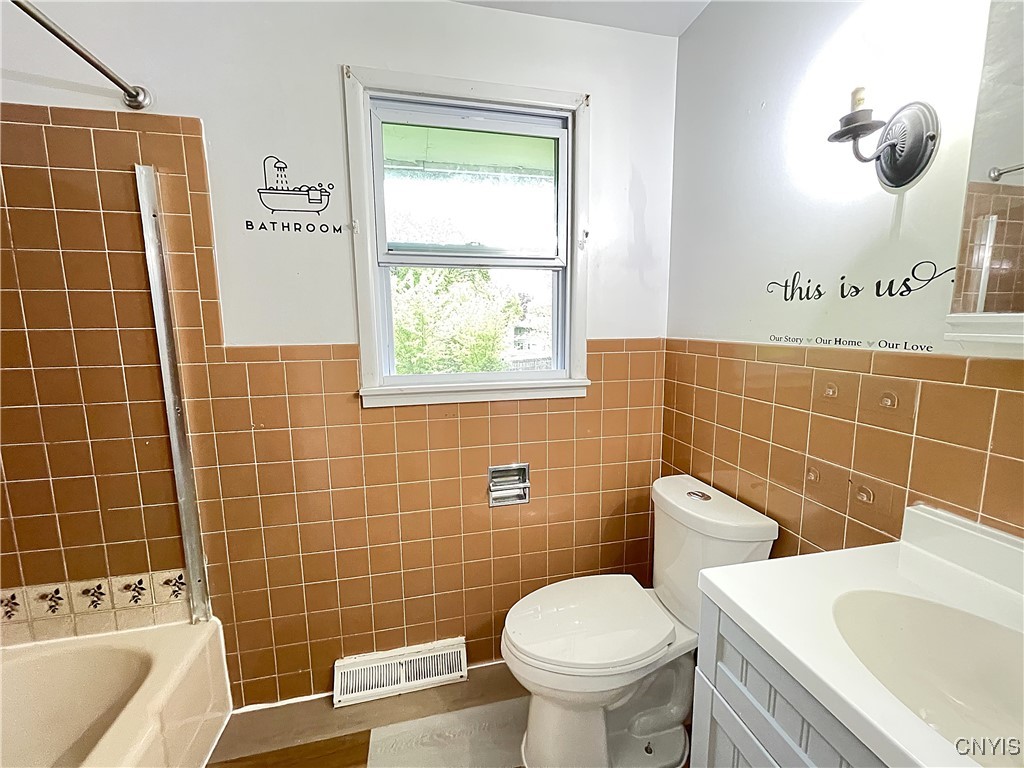 79 Bayberry Circle, Clay, New York image 21