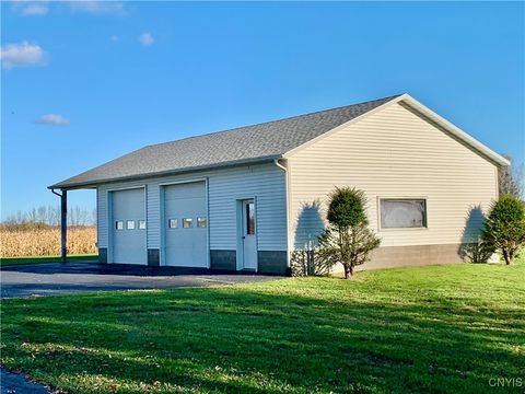 Tiny photo for 124 County Route 6, Schroeppel, NY 13135 (MLS # S1643963)