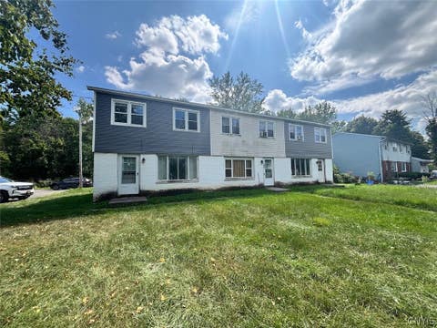 Tiny photo for 5836-5840 Glendora Road #5836, Cicero, NY 13039 (MLS # S1709150)