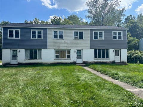 Tiny photo for 5836-5840 Glendora Road #5836, Cicero, NY 13039 (MLS # S1709150)