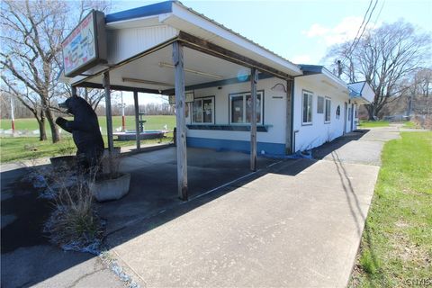 Photo of 3060 Gates Road, Sennett, NY 13021 (MLS # S1671292)