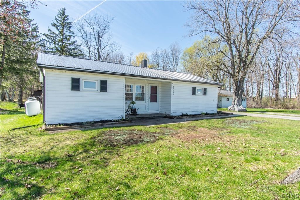 Photo of 20295 Storrs Road, Hounsfield, NY 13685 (MLS # S1675125)