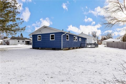 Tiny photo for 4 1st Street, Whitestown, NY 13495 (MLS # S1660501)