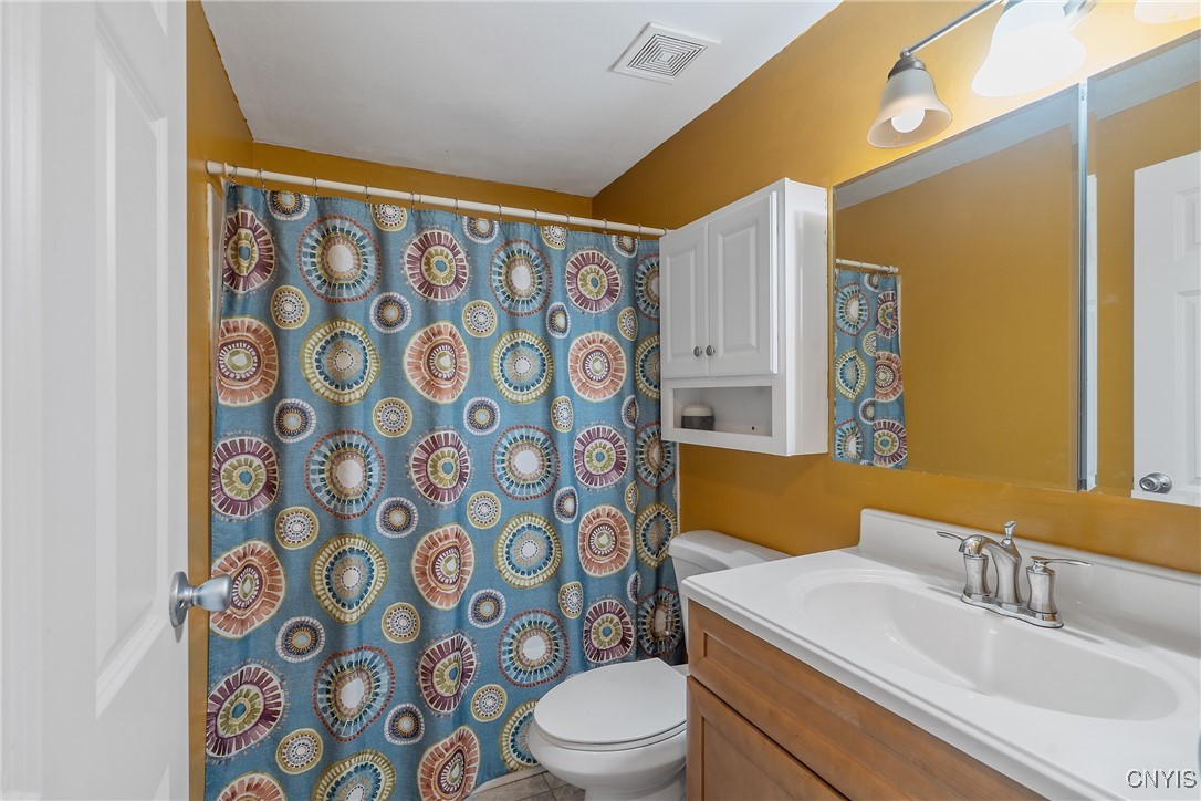 8471 Button Road, Cicero, New York image 23