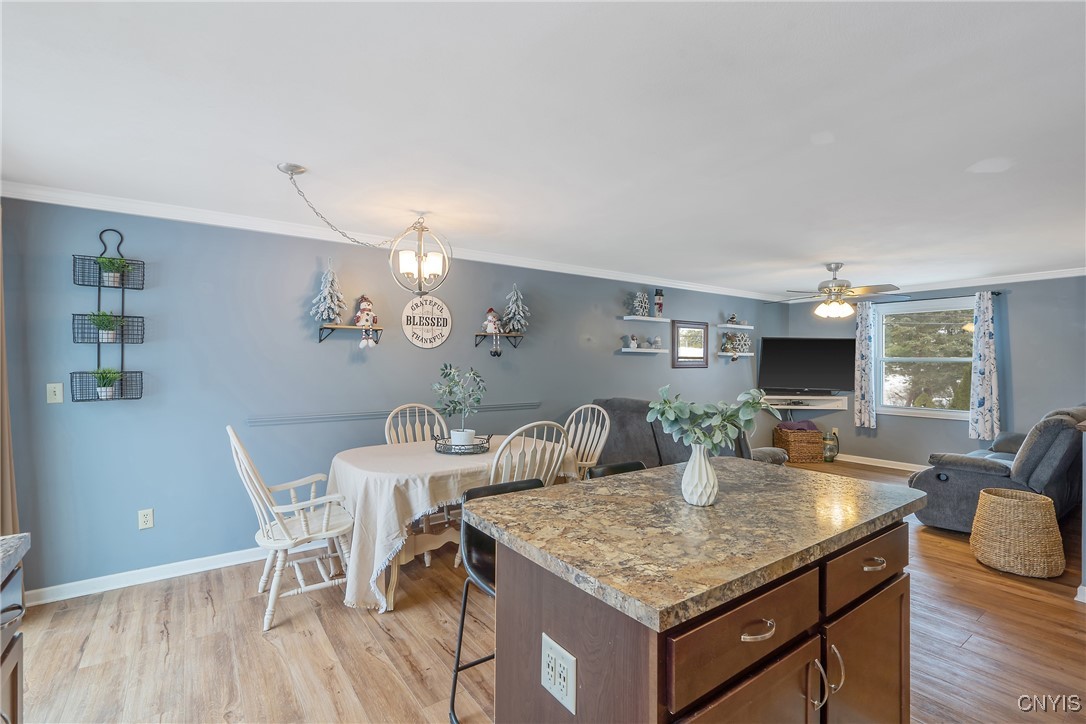 8471 Button Road, Cicero, New York image 12