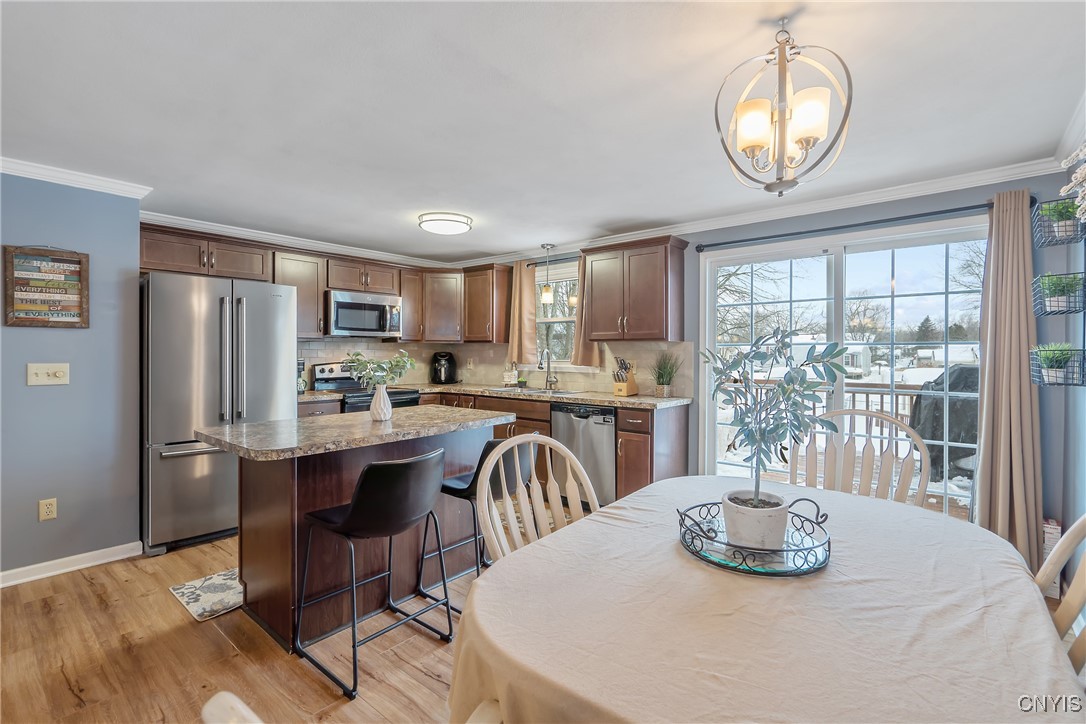 8471 Button Road, Cicero, New York image 8