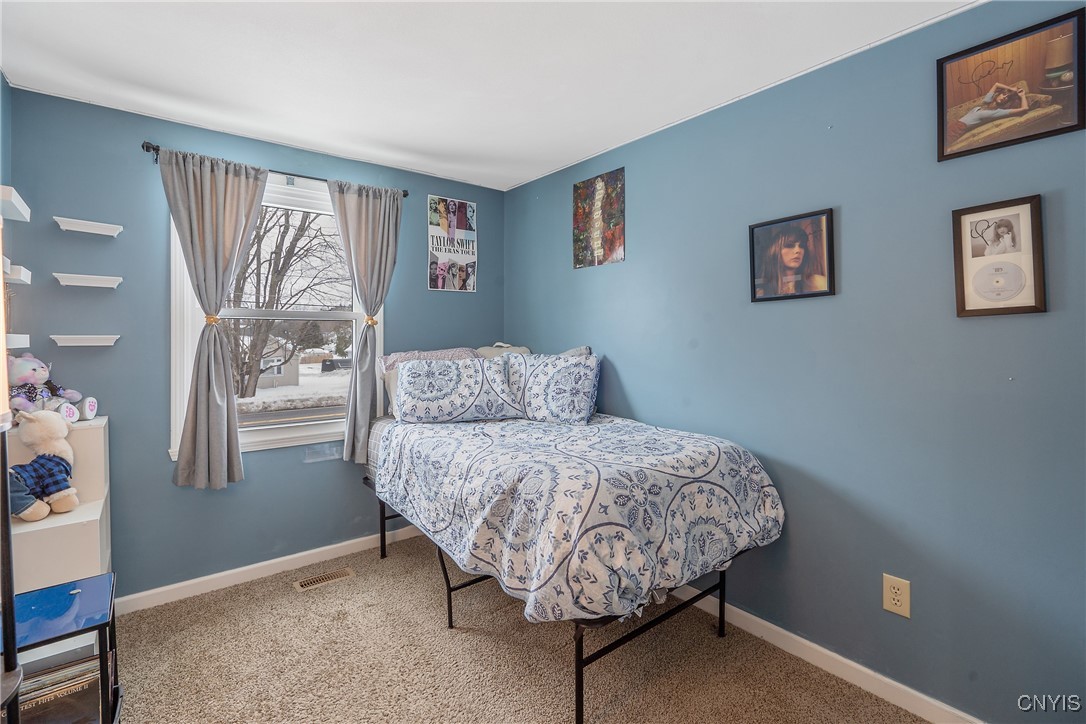 8471 Button Road, Cicero, New York image 19