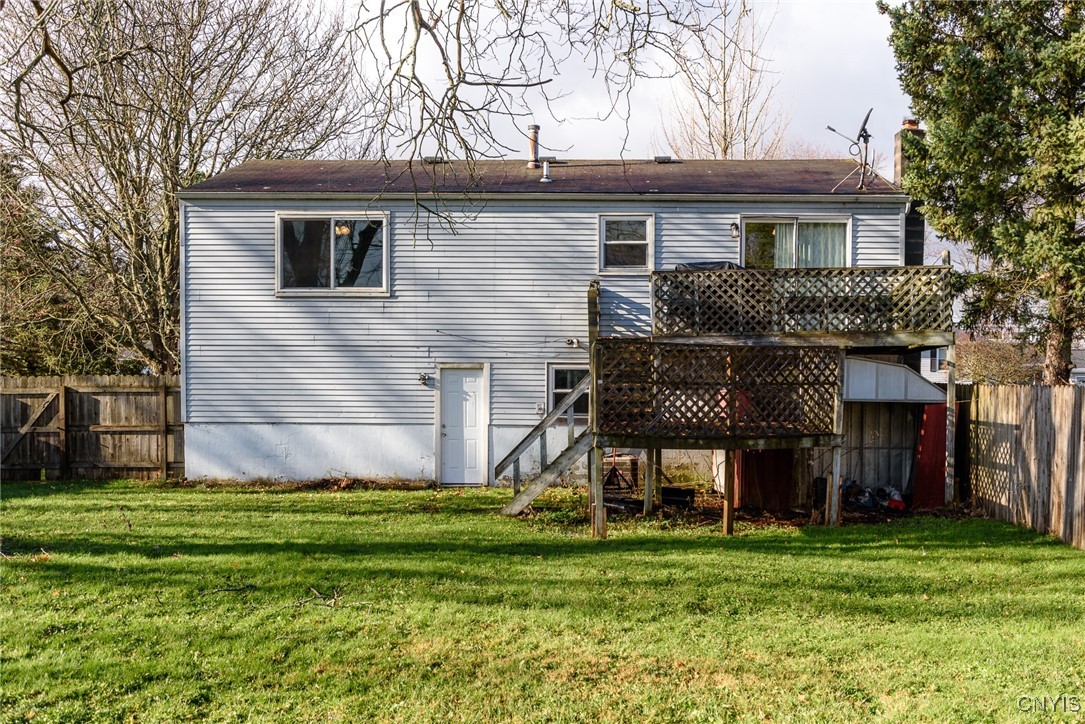 8066 Thurston Drive, Cicero, New York image 3