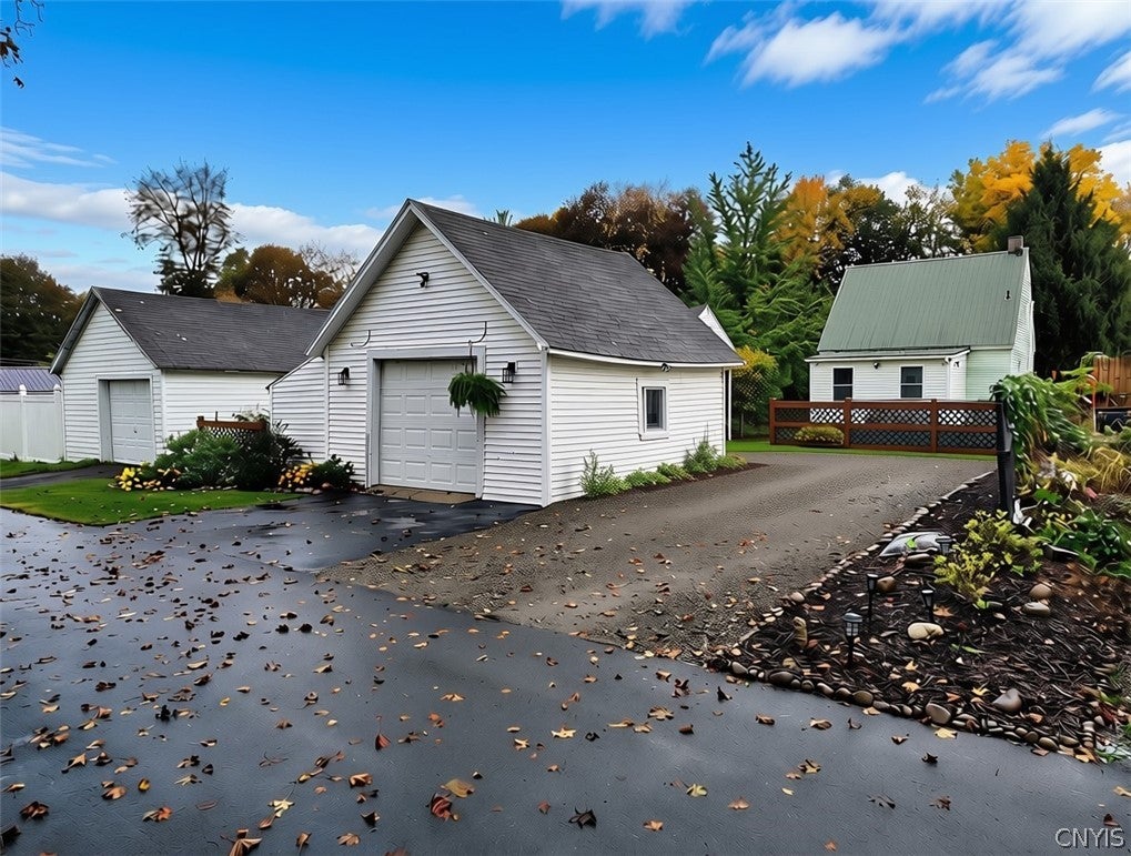 408 River Road