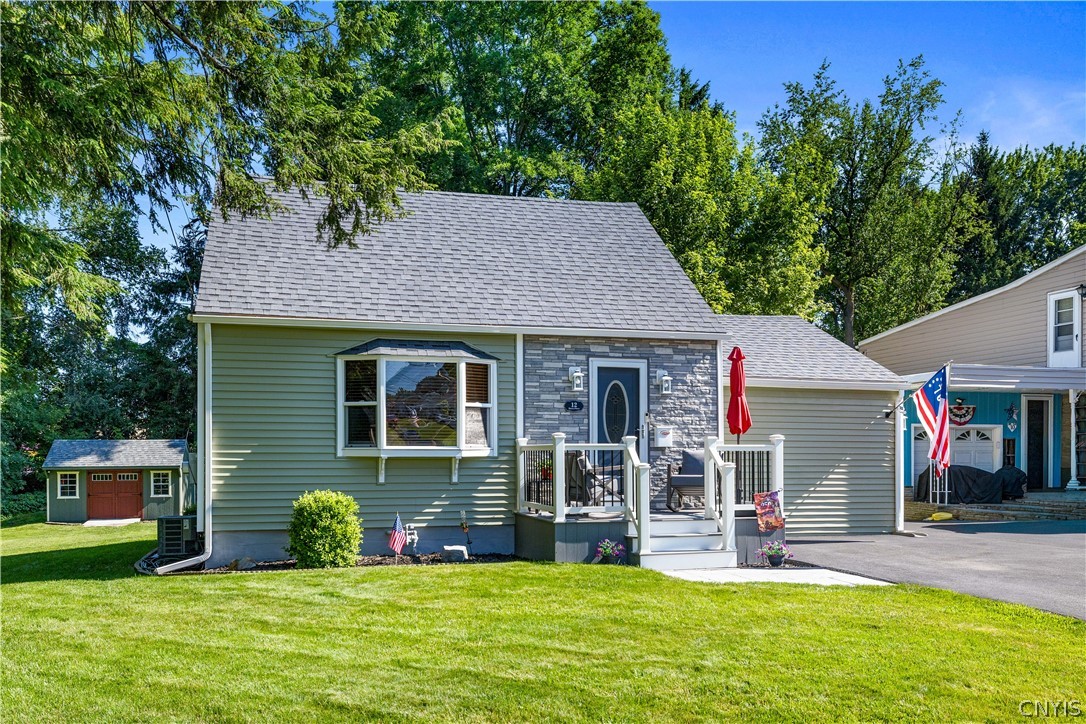 12 Davis Place