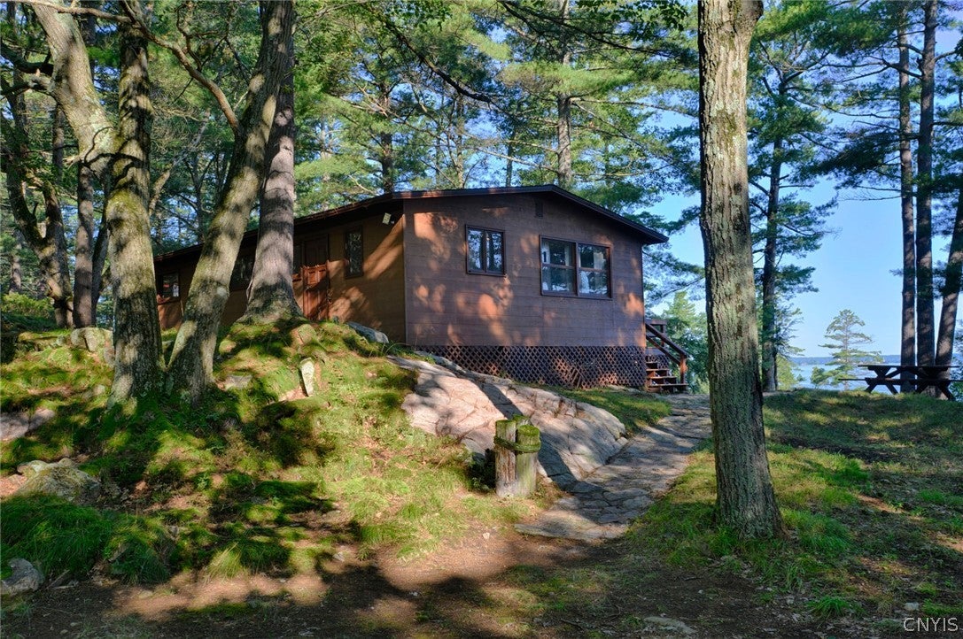 559 Indian Point Road