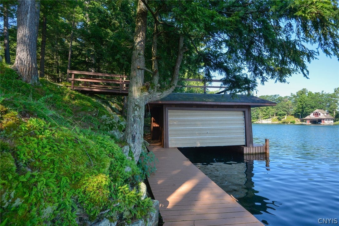 559 Indian Point Road