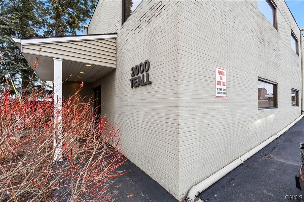 Photo of 2000 Teall Avenue, Salina, NY 13206 (MLS # S1668822)
