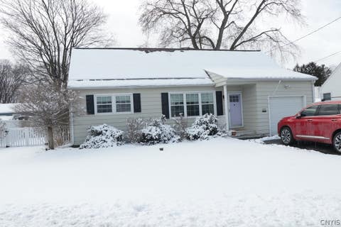 Photo for 203 Crestwood Drive