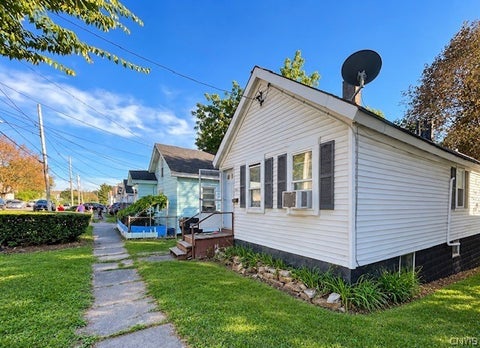Multifamily For Sale - 733 N Alvord Street<br/> Syracuse, NY 13208