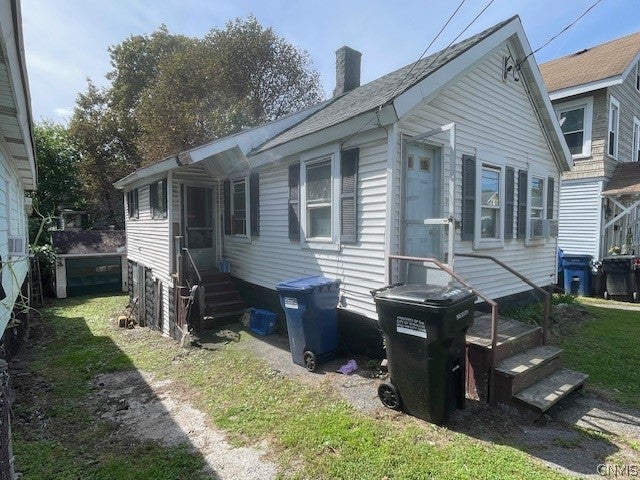733 N Alvord Street