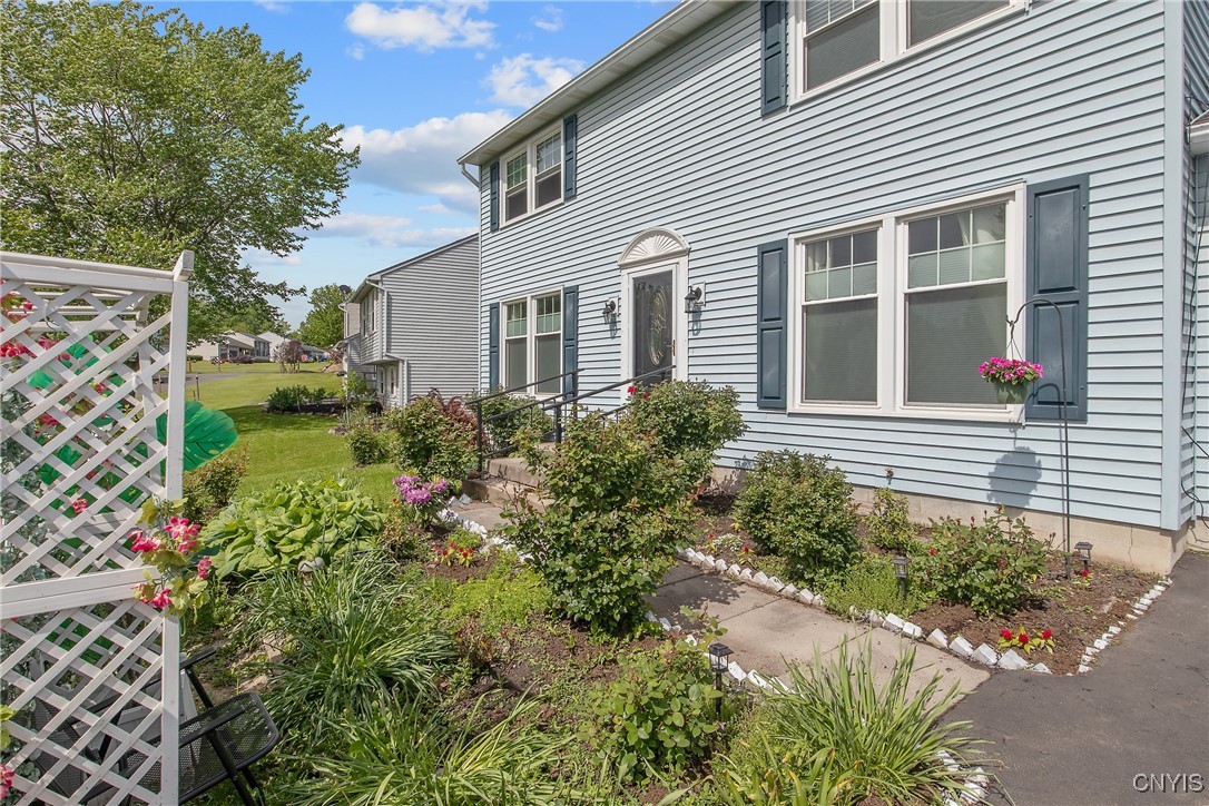 309 Hornady Drive, Camillus, New York image 4
