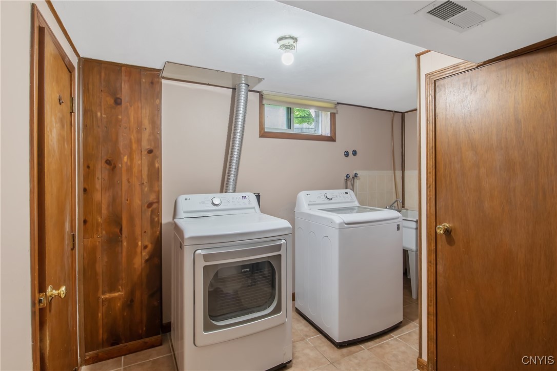 309 Hornady Drive, Camillus, New York image 33