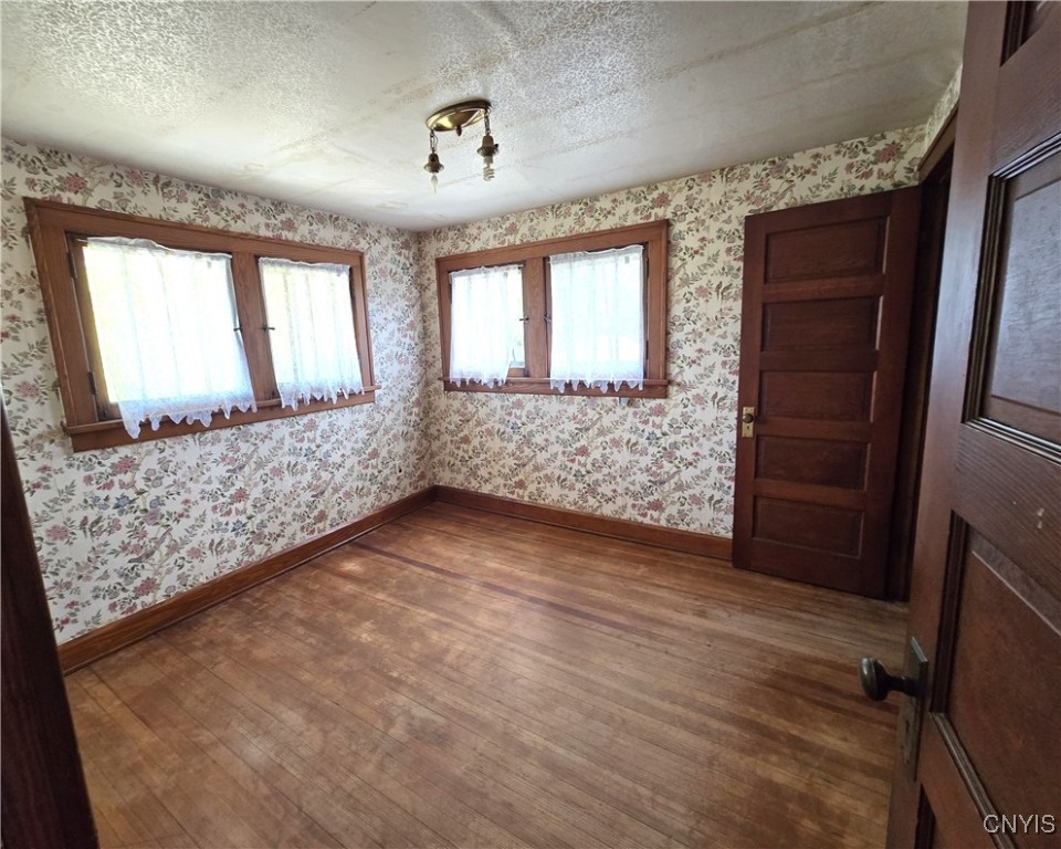 5563 W Main Street