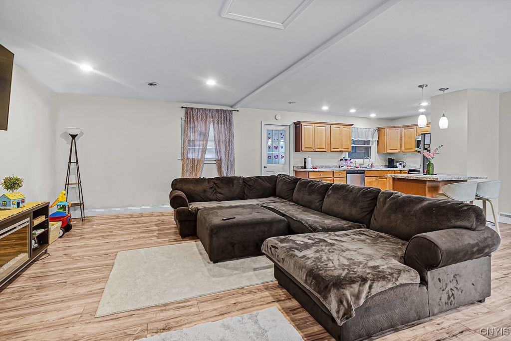 504 Parklane Drive, Utica, New York image 14