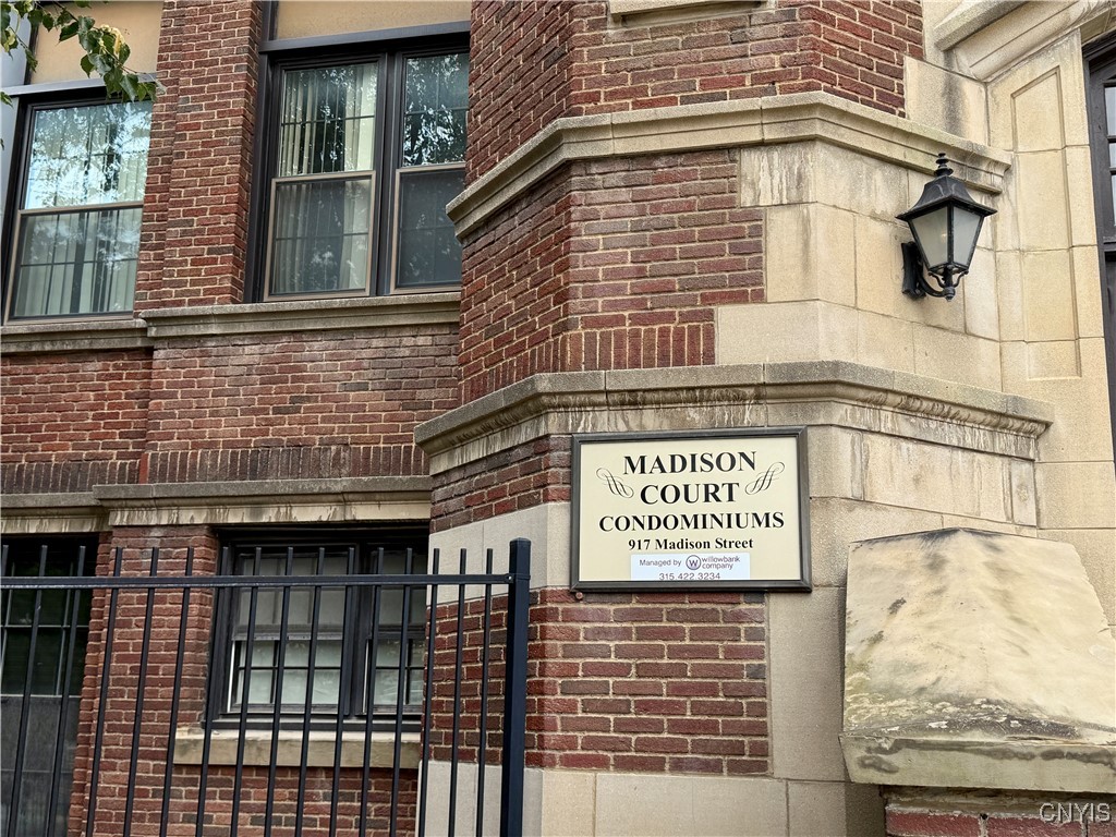 917 Madison Street 107