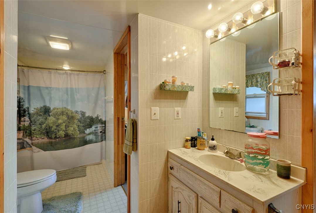 12703/705 Riverside Acres Lane #705, Clayton, New York image 22