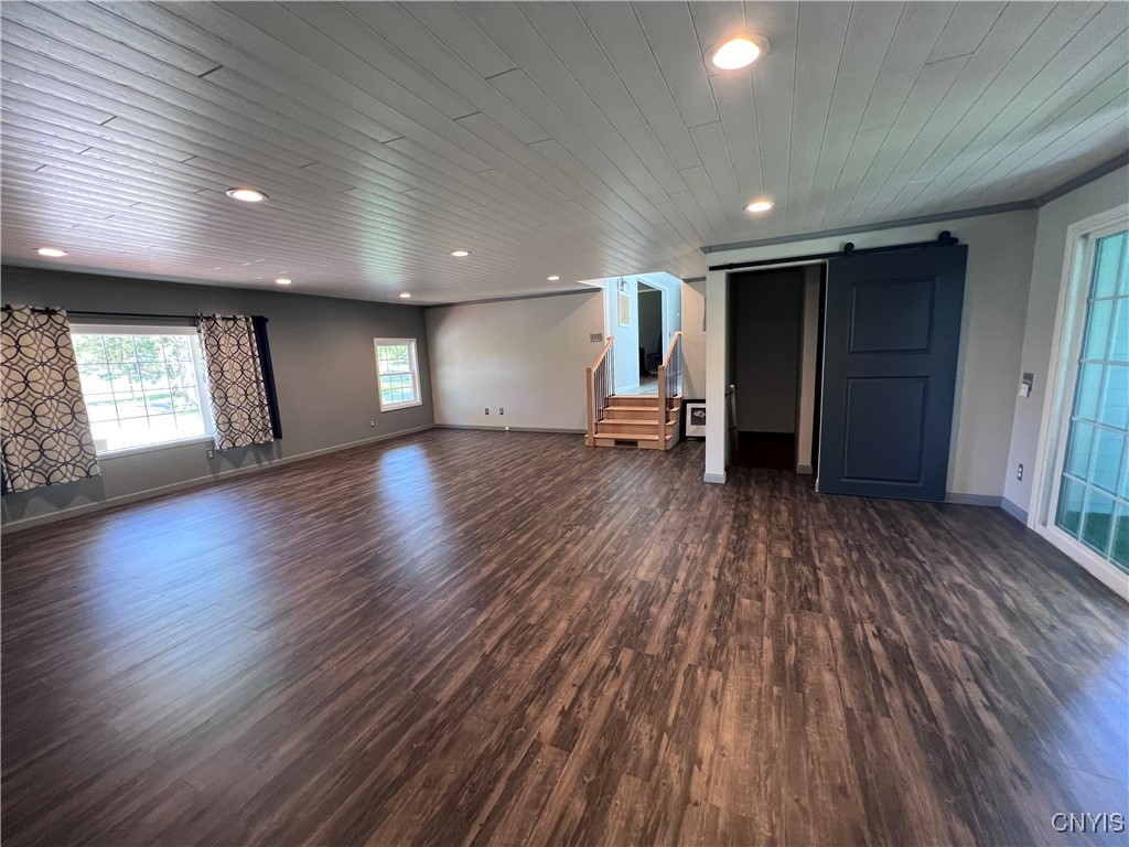 8595 Price Road