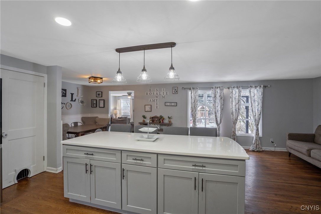11 Bayberry Circle, Clay, New York image 13