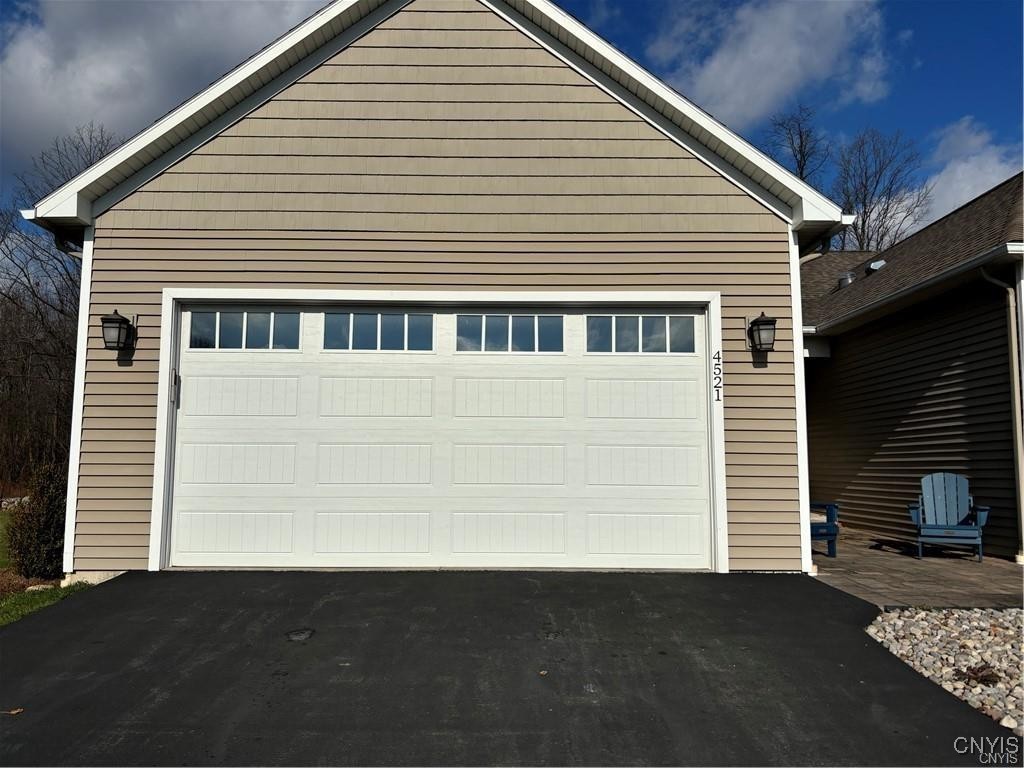 4521 Lauder Lane