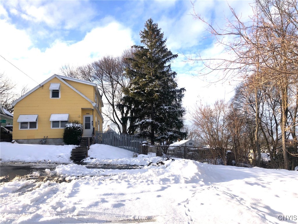 110 Spring Lane