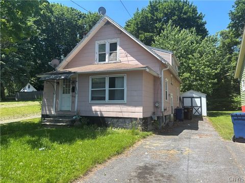 Photo of 206 Conklin Avenue, Syracuse, NY 13206 (MLS # S1690349)