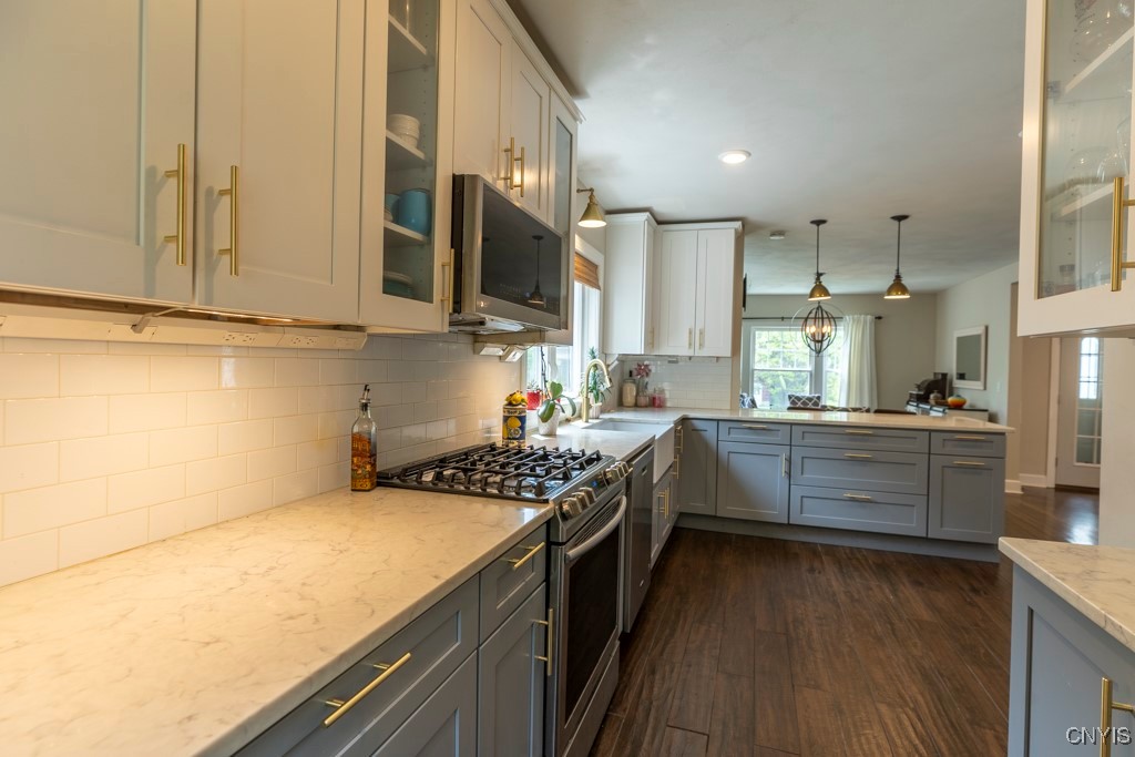 207 Twin Hills Drive, Syracuse, New York image 25